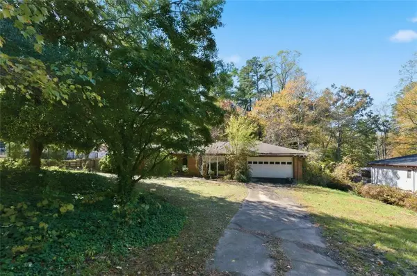 Buford, GA 30518,5839 Lakeshore DR