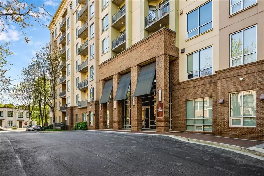 711 Cosmopolitan DR NE #213, Atlanta, GA 30324