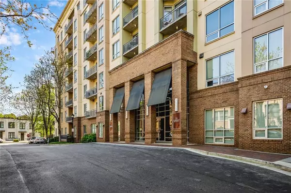 711 Cosmopolitan DR NE #213, Atlanta, GA 30324