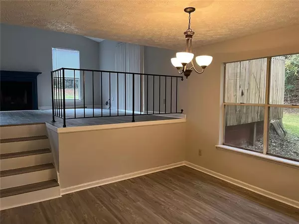 Conyers, GA 30094,1560 Pin Oak LN SE