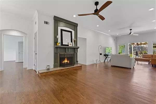 Marietta, GA 30068,61 Holt RD NE