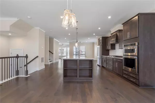 Decatur, GA 30033,2059 Falls Park WAY