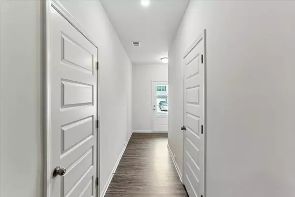 Cartersville, GA 30121,215 DuPont DR