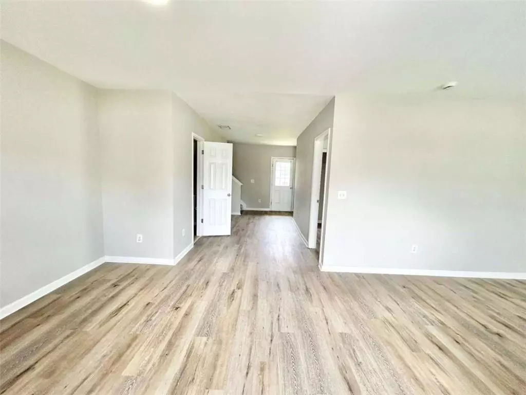 Monroe, GA 30655,736 Wheel House LN #B