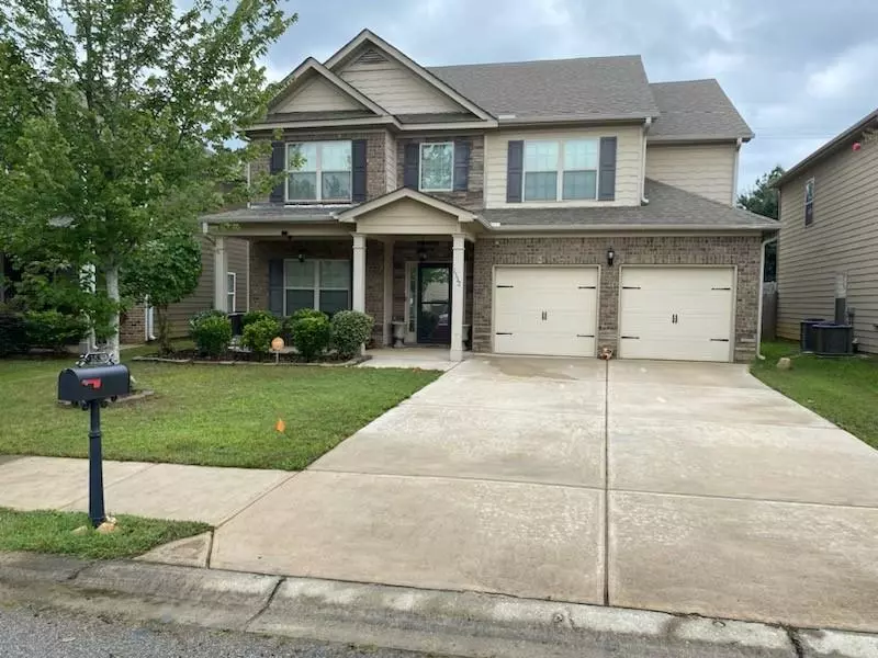 1532 Pressley LN, Mcdonough, GA 30253