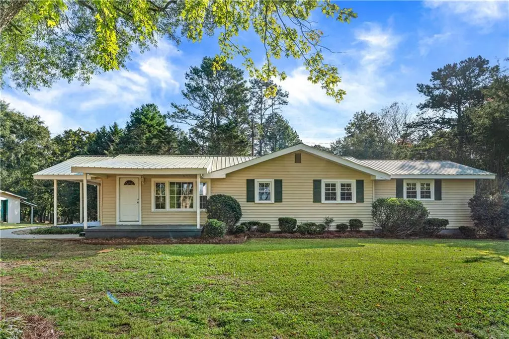 Lula, GA 30554,8172 Belton Bridge RD