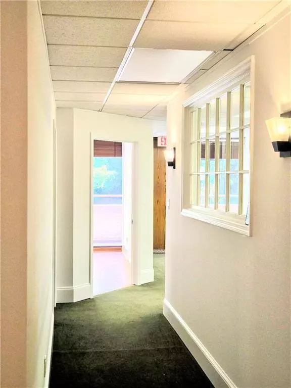 Decatur, GA 30033,1549 Clairmont RD #208