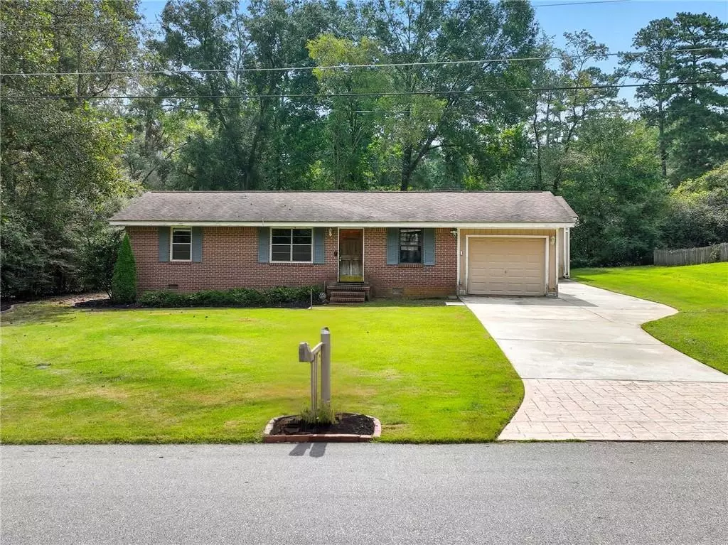 Peachtree City, GA 30269,219 Pebblestump PT