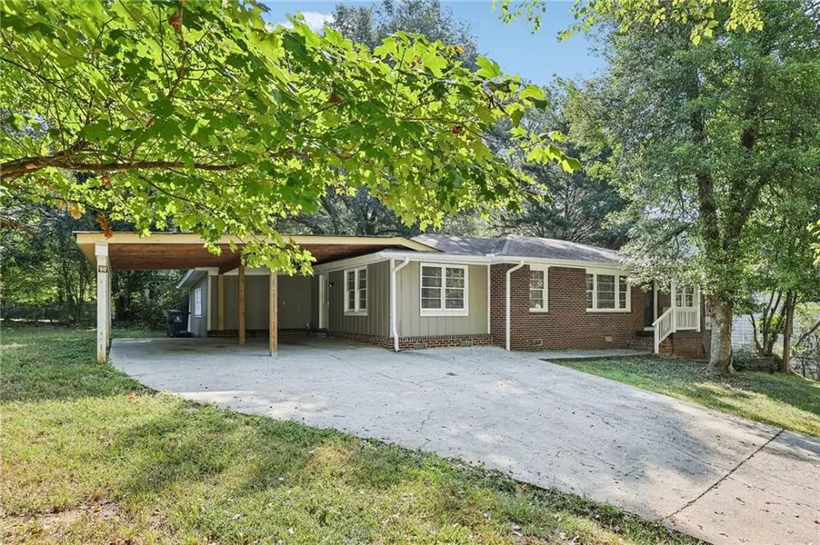 4384 Westside DR, Acworth, GA 30101