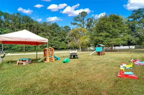 Austell, GA 30106,5099 Austell Powder Springs RD