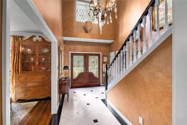 Atlanta, GA 30328,760 Weatherly LN NW