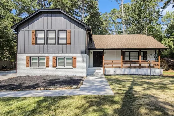 2180 E Chester CIR SE, Conyers, GA 30013