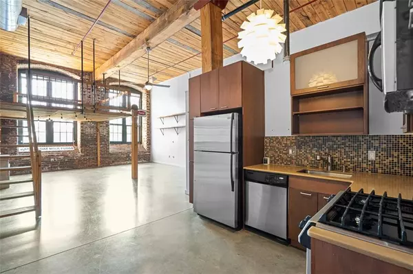 Atlanta, GA 30312,170 Boulevard SE #H-221