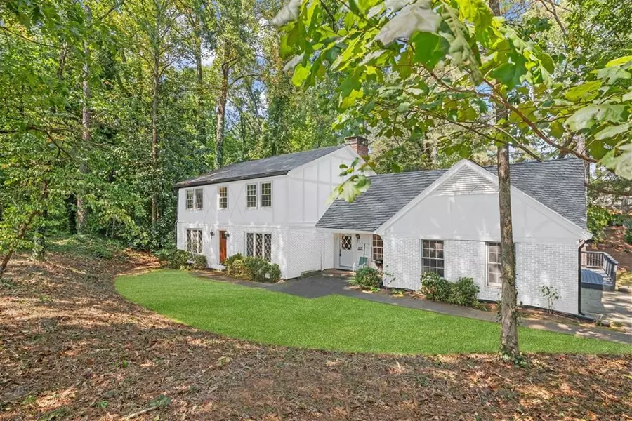 965 Heards Ferry RD, Atlanta, GA 30328