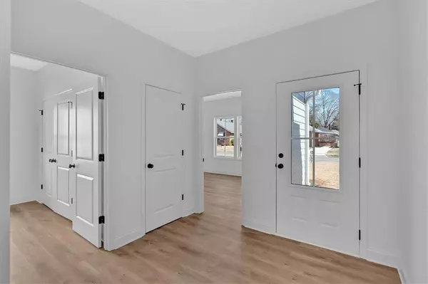 Rome, GA 30161,42 Dogwood ST NE