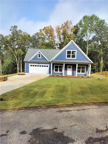 41 College Heights PL, Franklin Springs, GA 30662