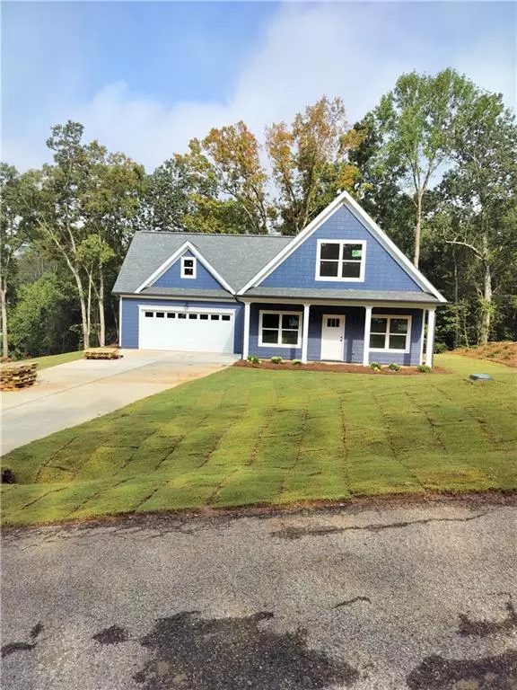 41 College Heights PL, Franklin Springs, GA 30662