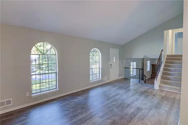 Jonesboro, GA 30238,9010 RAVEN DR