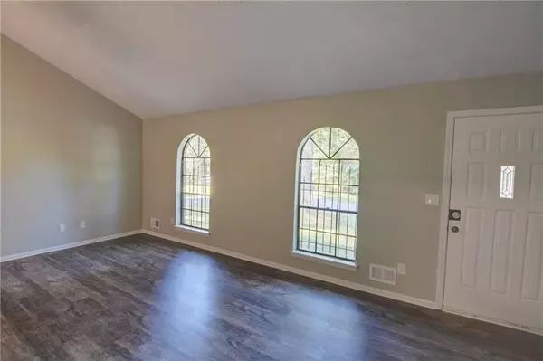Jonesboro, GA 30238,9010 RAVEN DR