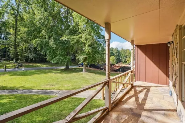 Marietta, GA 30064,3910 Lisas DR NW