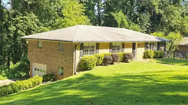 Marietta, GA 30008,1228 Woodleigh RD SW
