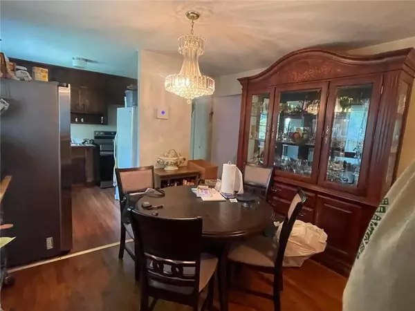 Atlanta, GA 30331,573 Alfred RD NW