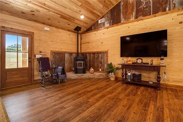 Barnesville, GA 30204,111 Possum Trot RD