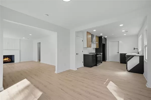 Atlanta, GA 30318,2885 Dale Creek DR NW