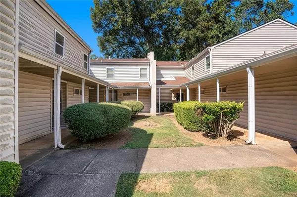 Decatur, GA 30032,2009 Oak Park LN
