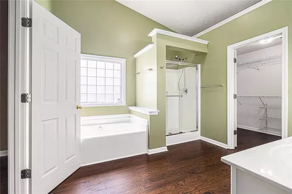 Suwanee, GA 30024,422 John Stewart PL