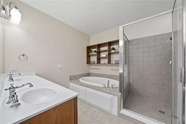 Atlanta, GA 30317,2676 Colgan CT SE