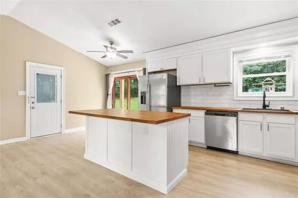 Snellville, GA 30078,1007 Wayne Dr