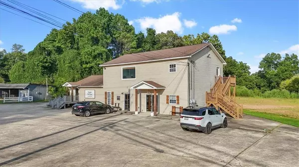 2910 Canton HWY, Ball Ground, GA 30107