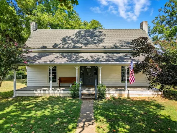 Cumming, GA 30040,3940 TWIN LAKES RD