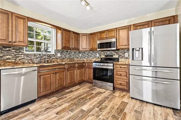 Mableton, GA 30126,5118 Claxton CT SW