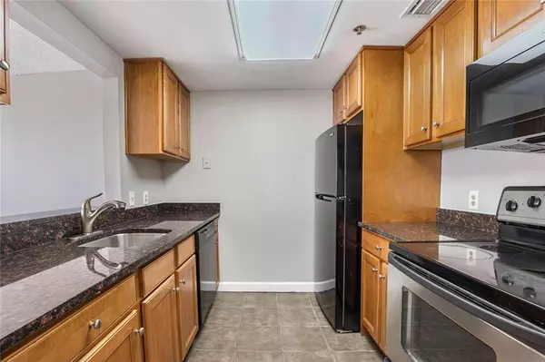 Atlanta, GA 30309,1280 W Peachtree ST NW #3304