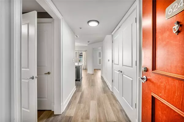 Atlanta, GA 30339,200 River Vista DR #624