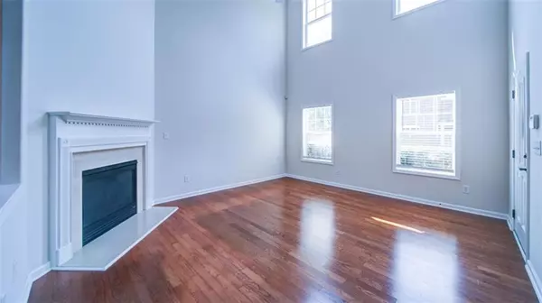 Suwanee, GA 30024,1126 LAKE POINT WAY