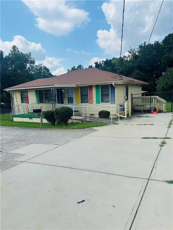 Decatur, GA 30035,1935 Wesley Chapel RD