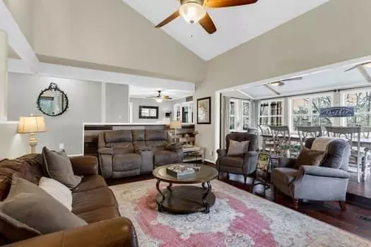 Marietta, GA 30062,1833 Tree Top CT