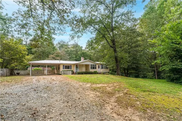 Canton, GA 30114,3720 Knox Bridge HWY