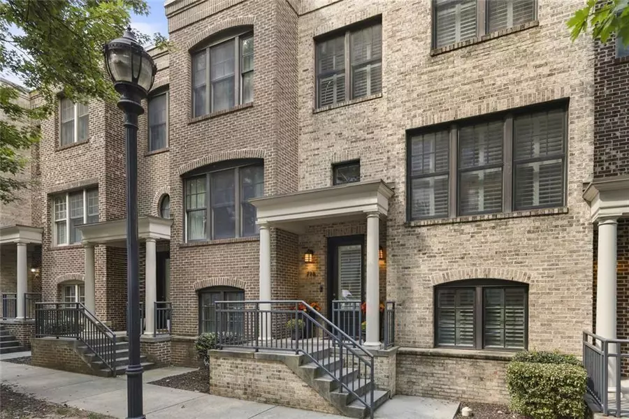 718 Cosmopolitan DR NE #1225, Atlanta, GA 30324