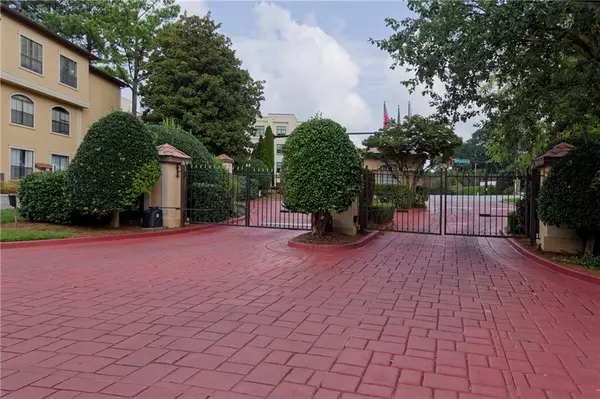 Atlanta, GA 30319,3777 Peachtree RD NE #1338