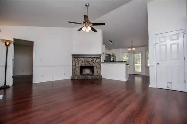 Villa Rica, GA 30180,58 Riverchase DR