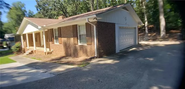 Gainesville, GA 30501,516 Woodland DR