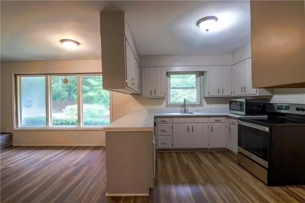 Fairburn, GA 30213,7800 Peters RD