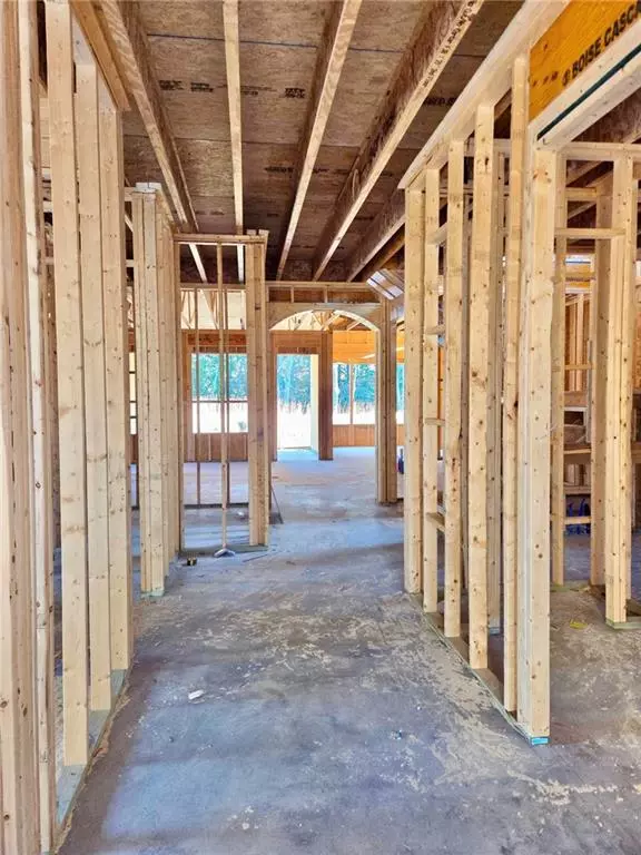 Waleska, GA 30183,172 Cherokee DR S