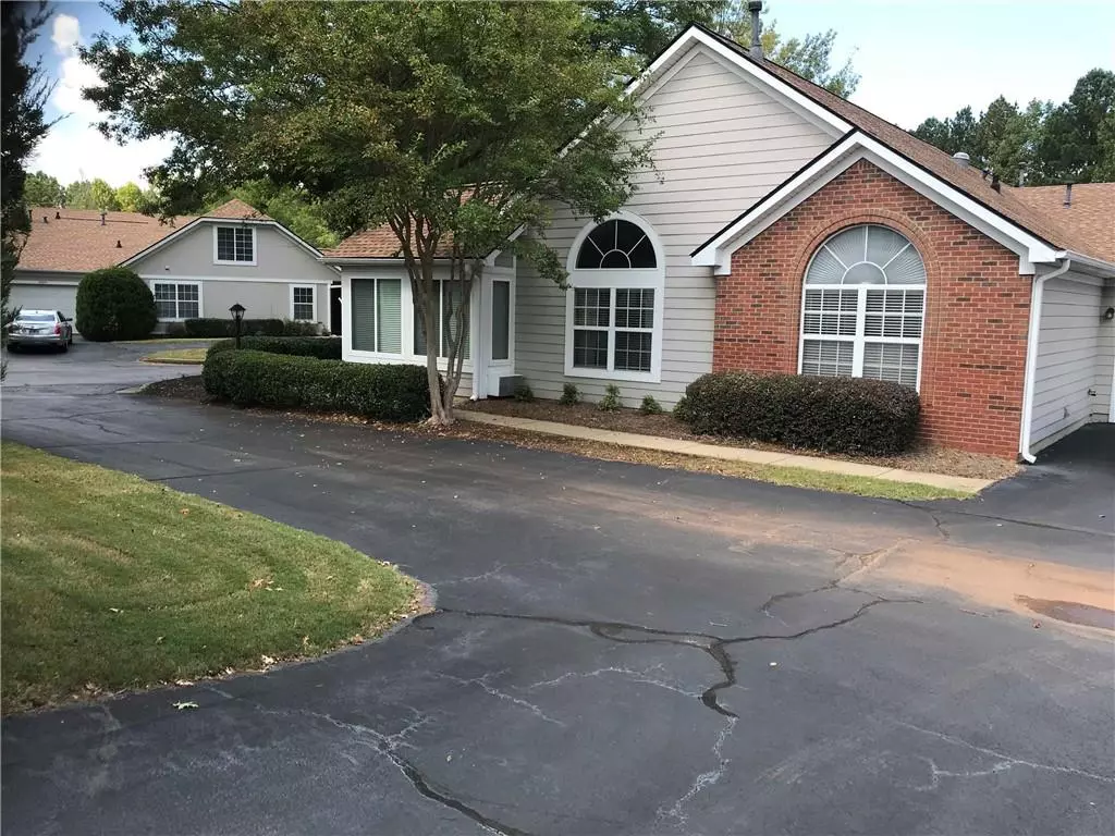 Kennesaw, GA 30144,3728 Vineyards Lake CIR #U4