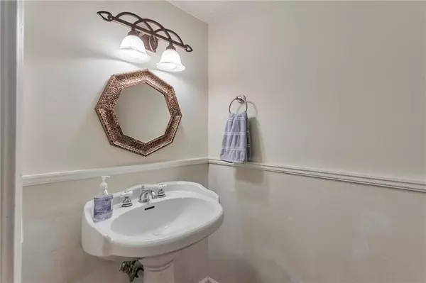 Atlanta, GA 30327,8 Arpege WAY NW