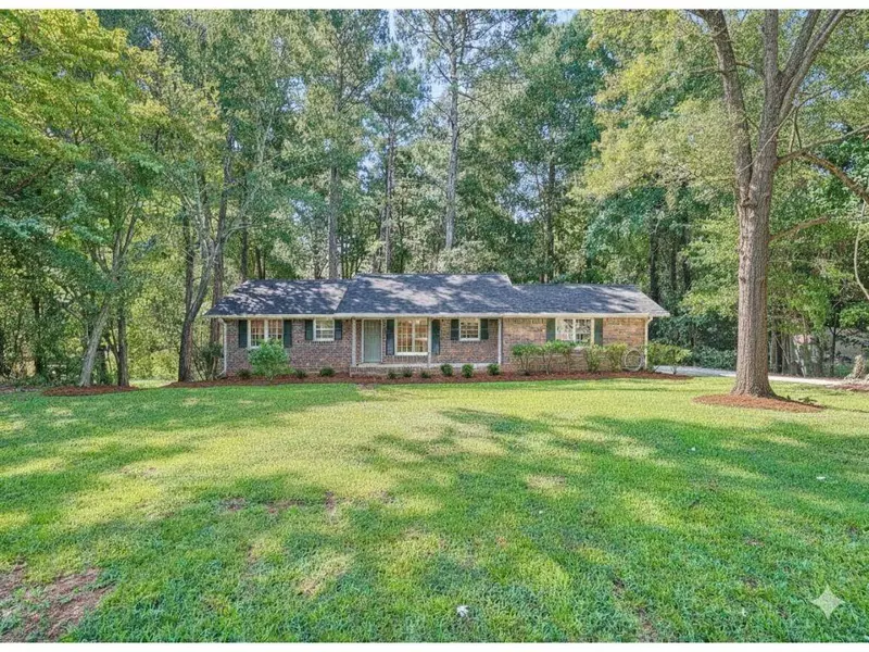 4774 Saint Bernard DR SW, Lilburn, GA 30047